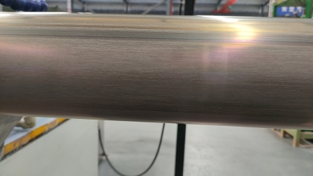Why does stainless steel tube turn yellow or black after bright annealing?
